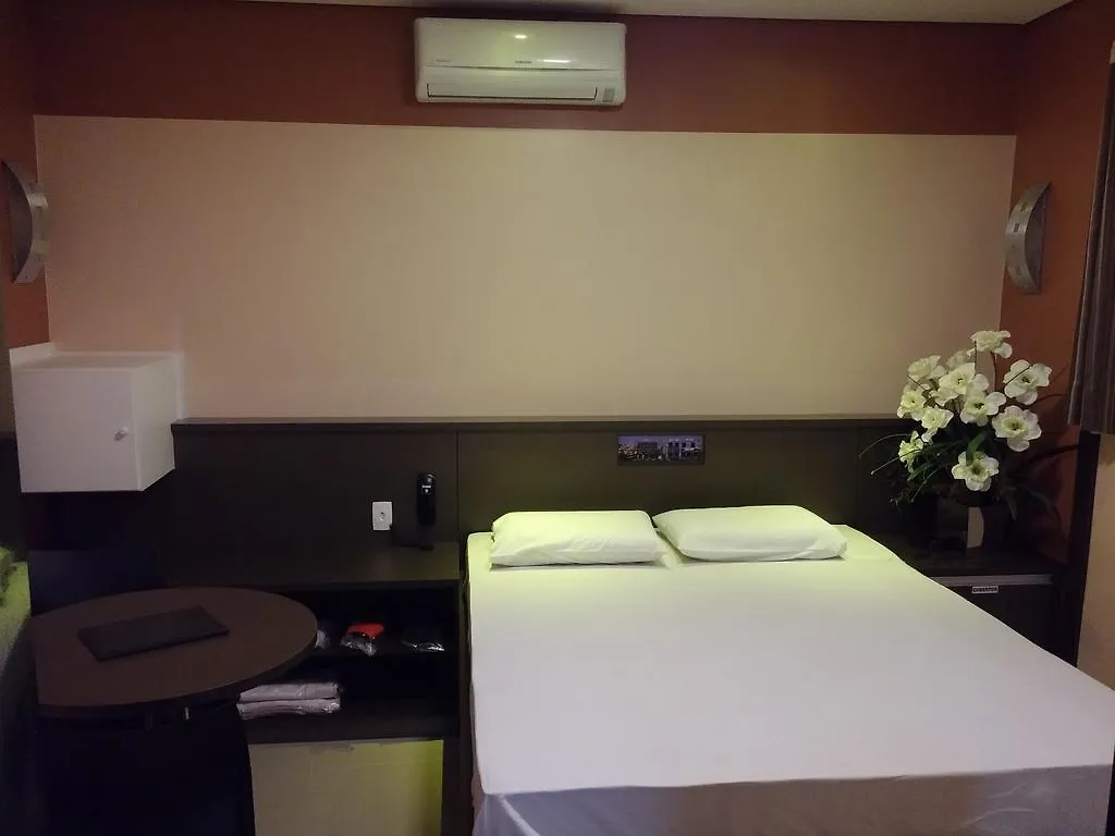 Motel Gaia Radial Leste (Adults Only) 상파울루 2*,